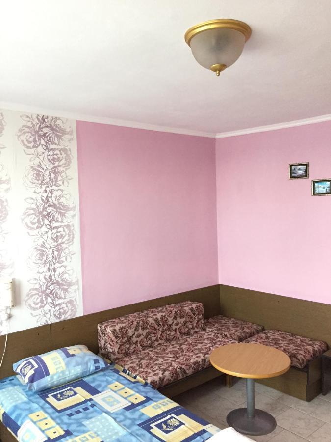Yanis Guest House Свети-Влас Номер фото